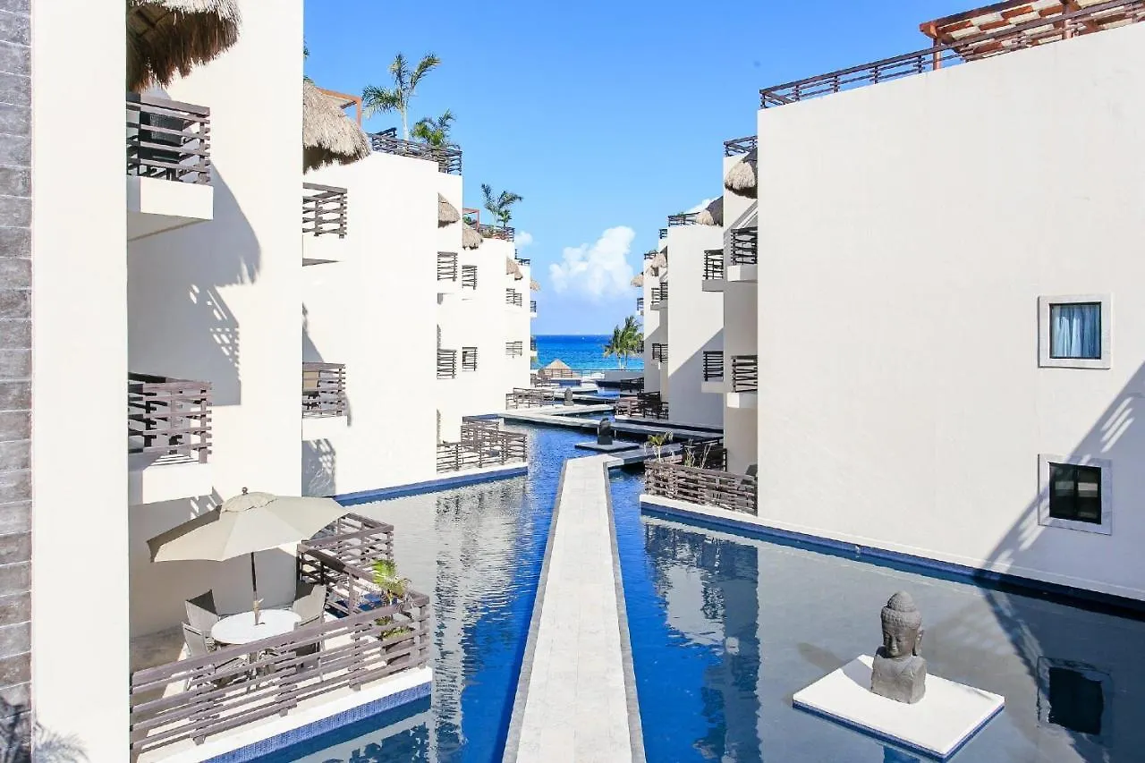 Ata07 - 2 Bedroom Amazing And Beautiful Apartment Private Pool Playa del Carmen